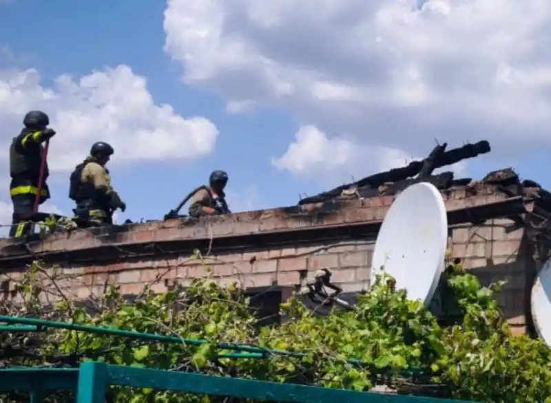 Росіяни обстріляли громади Криворіжжя та Нікопольщини: є постраждалий і руйнування